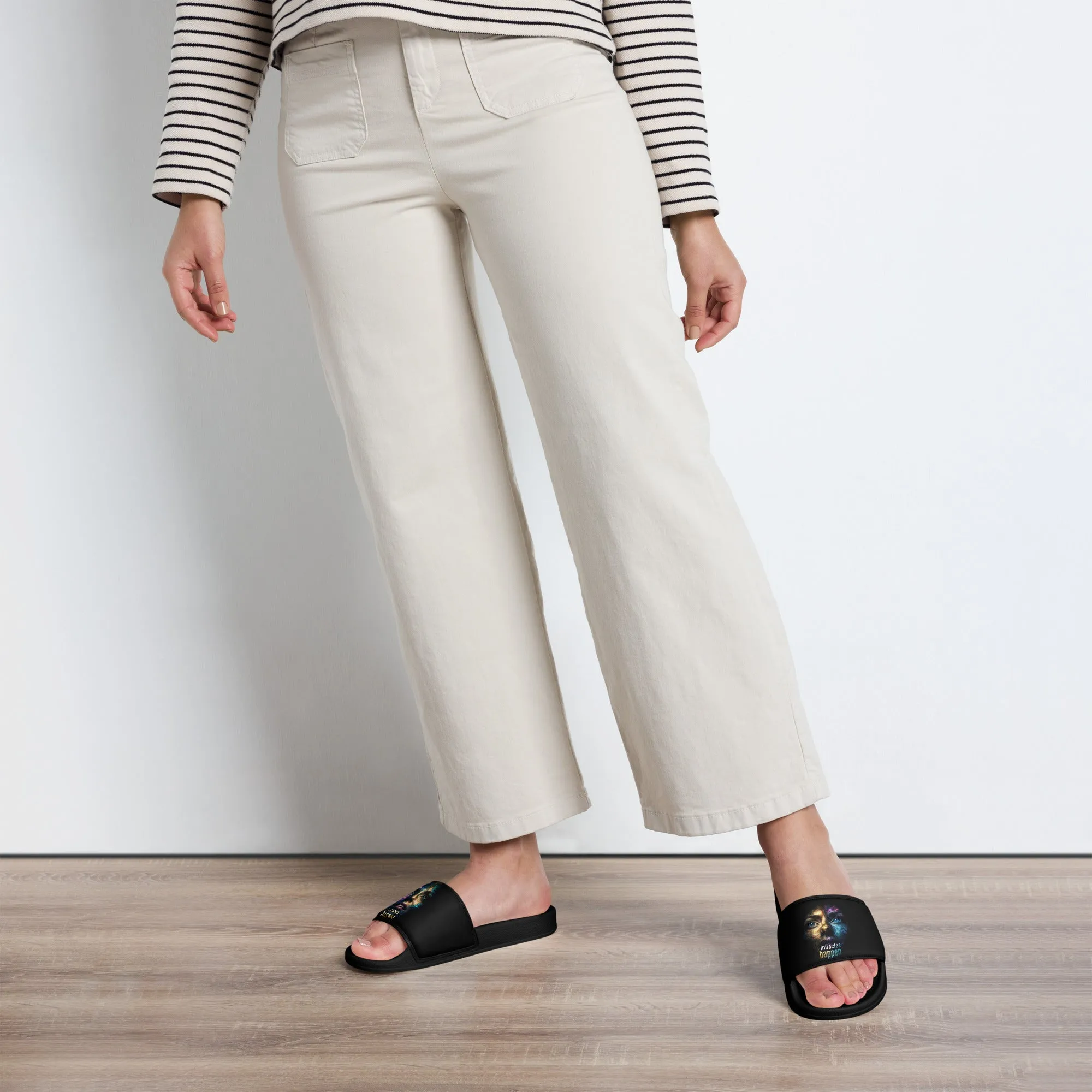 Miracles Happen Edition 1 Women's slides